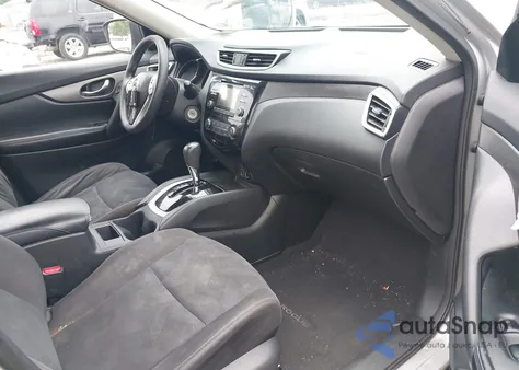 2015 Nissan Rogue S z USA, uszkodzony, nr VIN KNMAT2MTXFP590218